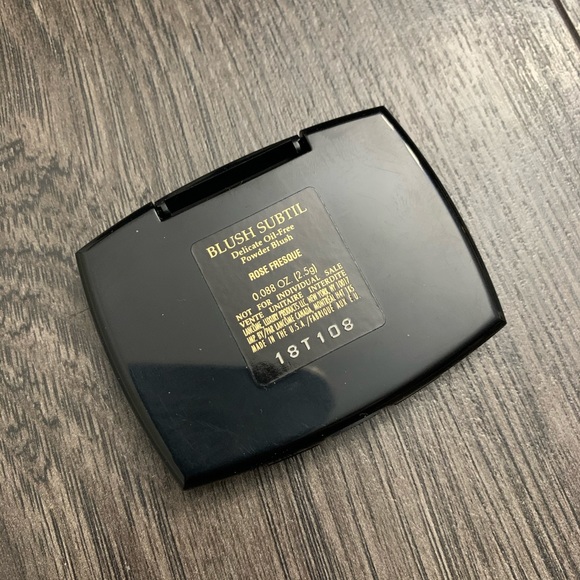 💙3/$30 | LANCÔME Mini Powder Blush - Rose - Picture 2 of 3